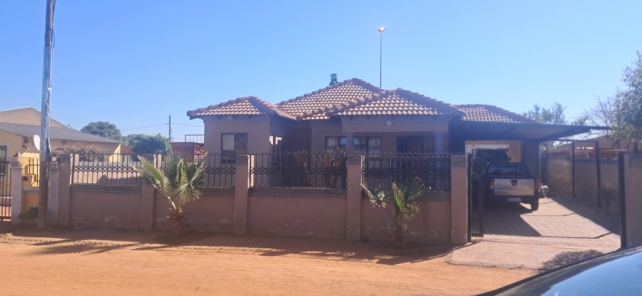 3 Bedroom Property for Sale in Soshanguve South Gauteng