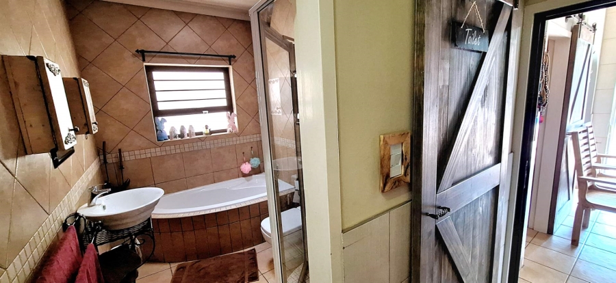 3 Bedroom Property for Sale in Florentia Gauteng