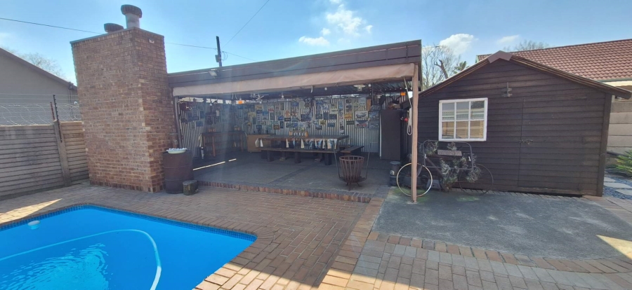 3 Bedroom Property for Sale in Florentia Gauteng