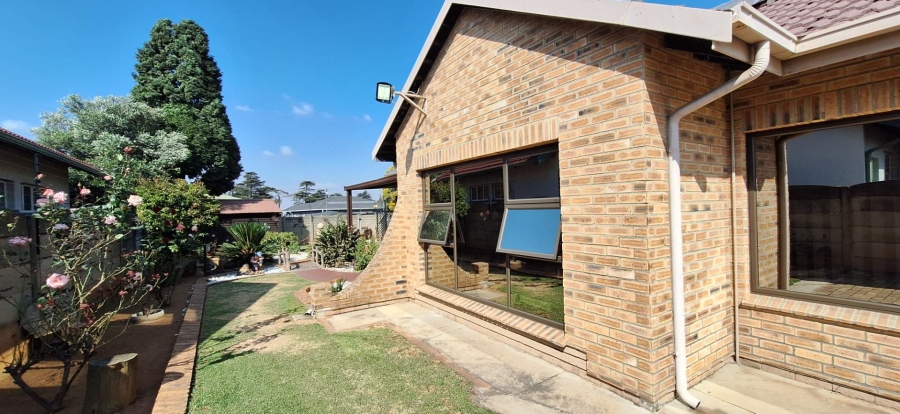 3 Bedroom Property for Sale in Florentia Gauteng