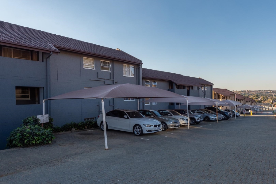 1 Bedroom Property for Sale in Alan Manor Gauteng
