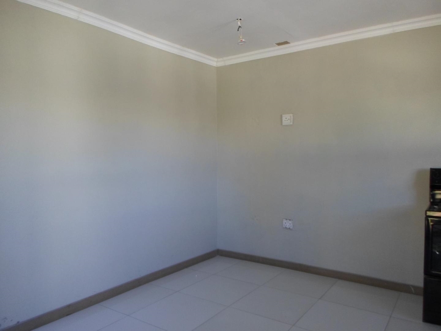To Let 1 Bedroom Property for Rent in Oakdene Gauteng