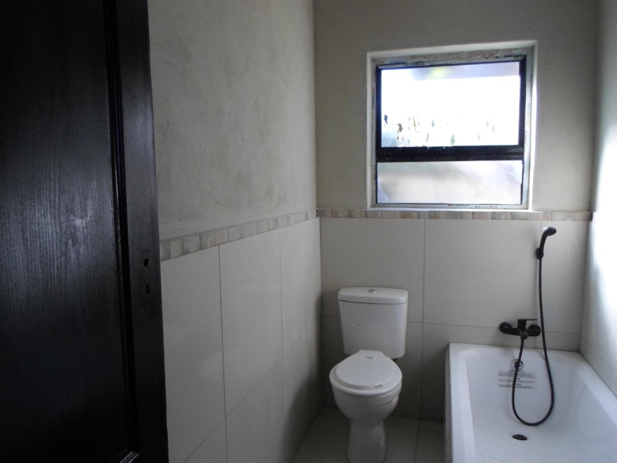 To Let 1 Bedroom Property for Rent in Oakdene Gauteng
