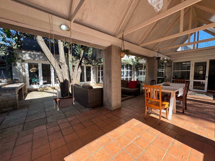 5 Bedroom Property for Sale in Waterkloof Gauteng
