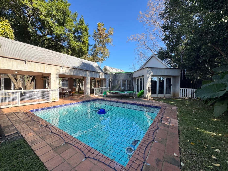5 Bedroom Property for Sale in Waterkloof Gauteng