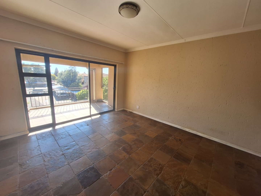 1 Bedroom Property for Sale in Weltevreden Park Gauteng