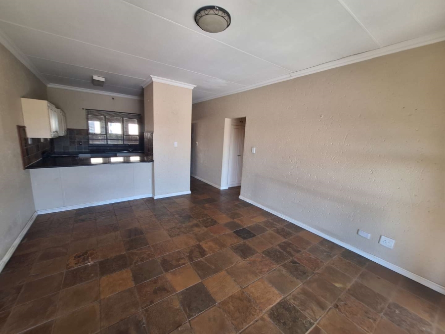 1 Bedroom Property for Sale in Weltevreden Park Gauteng
