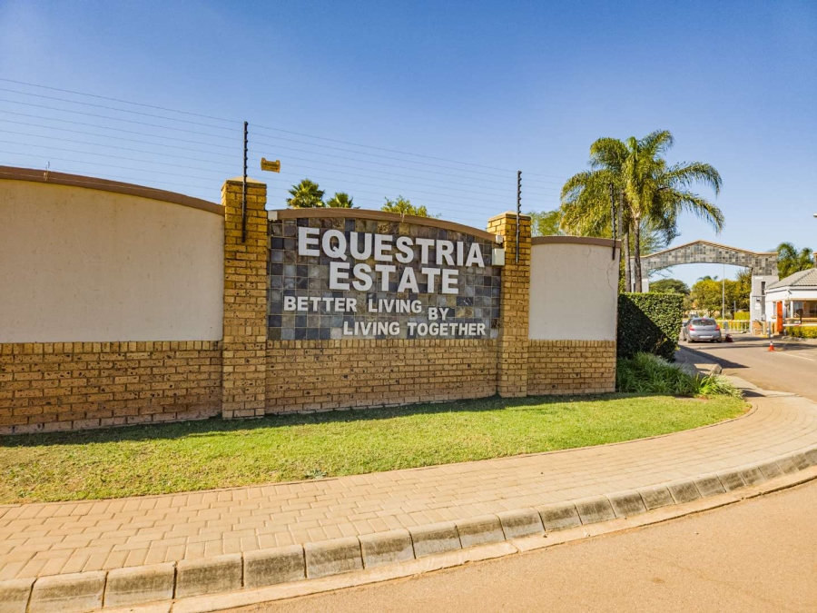 2 Bedroom Property for Sale in Equestria Gauteng