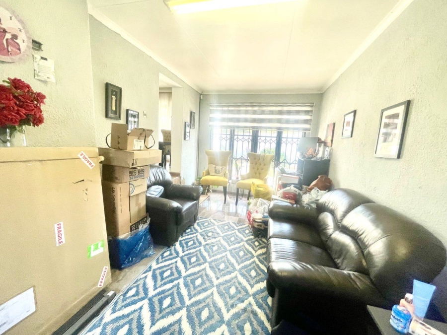3 Bedroom Property for Sale in Esther Park Gauteng