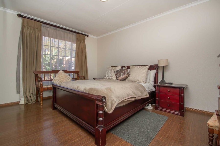 3 Bedroom Property for Sale in Honeydew Grove Gauteng