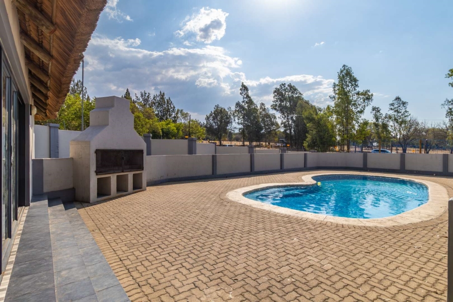 To Let 2 Bedroom Property for Rent in Honeydew Gauteng