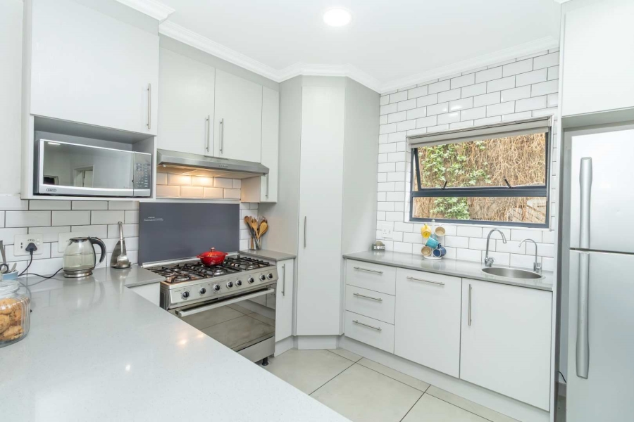 4 Bedroom Property for Sale in Allens Nek Gauteng