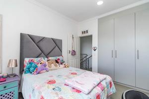 4 Bedroom Property for Sale in Allens Nek Gauteng