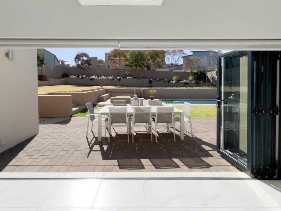 4 Bedroom Property for Sale in Midstream Ridge Gauteng