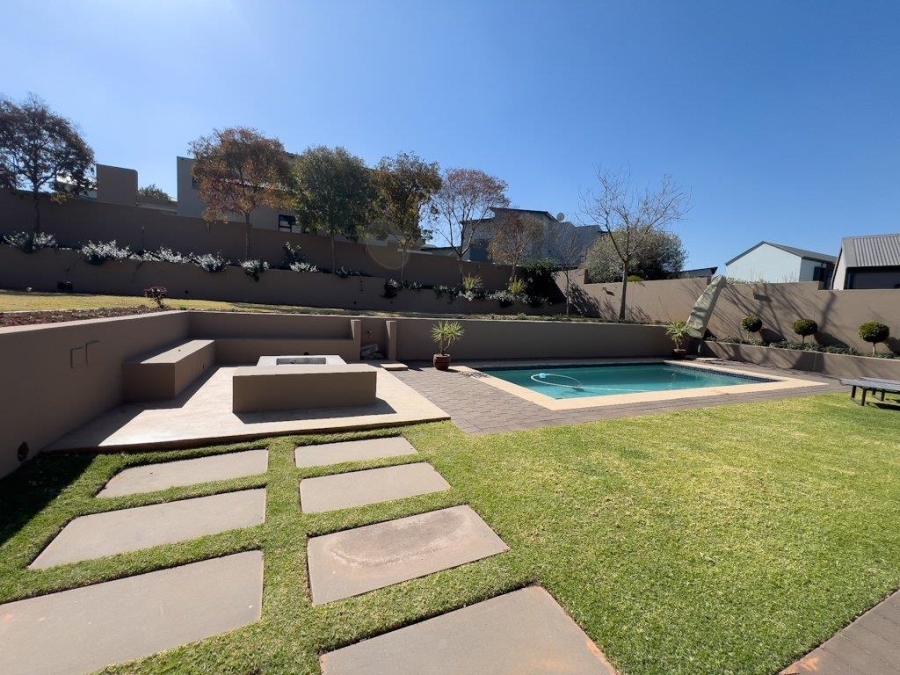 4 Bedroom Property for Sale in Midstream Ridge Gauteng
