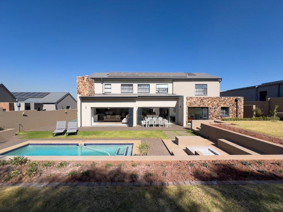 4 Bedroom Property for Sale in Midstream Ridge Gauteng