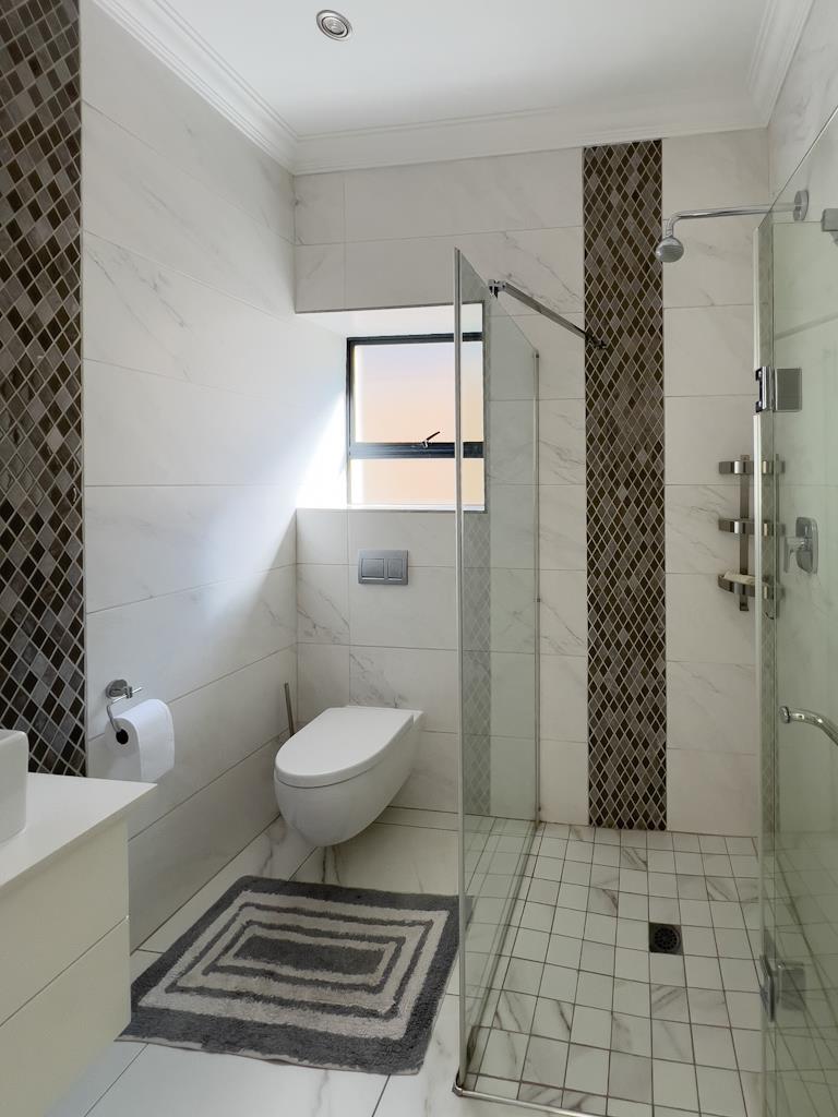 4 Bedroom Property for Sale in Midstream Ridge Gauteng