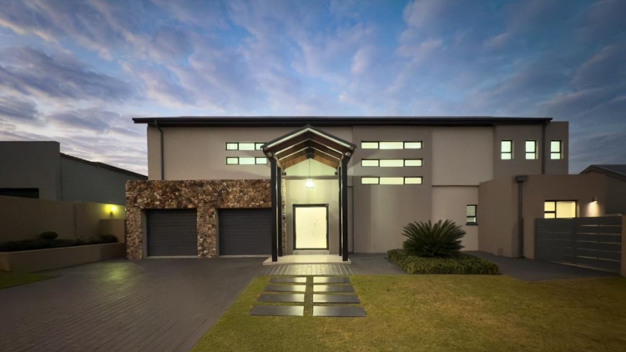 4 Bedroom Property for Sale in Midstream Ridge Gauteng