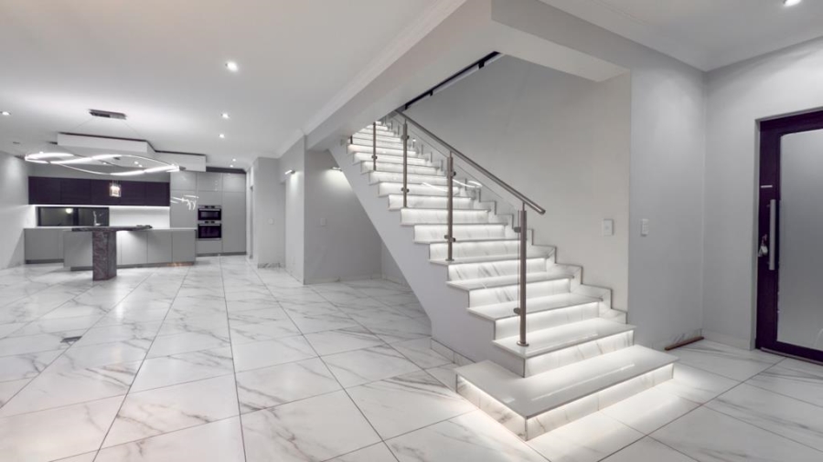 4 Bedroom Property for Sale in Midstream Ridge Gauteng