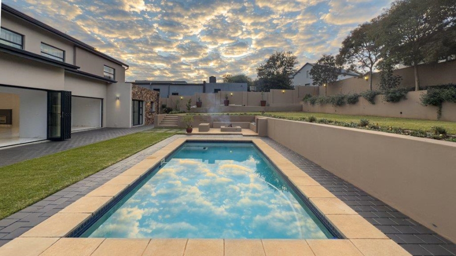 4 Bedroom Property for Sale in Midstream Ridge Gauteng