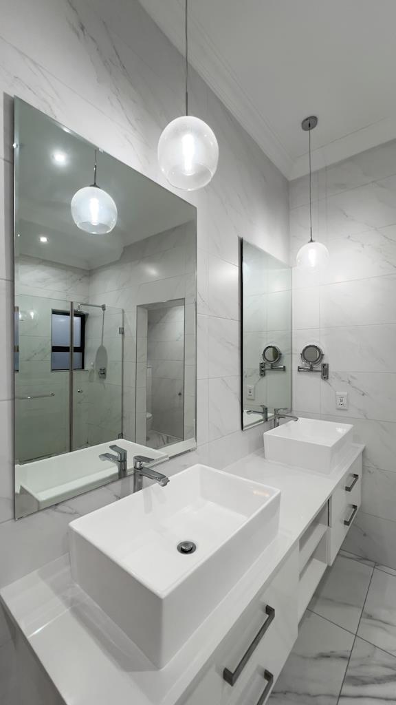 4 Bedroom Property for Sale in Midstream Ridge Gauteng
