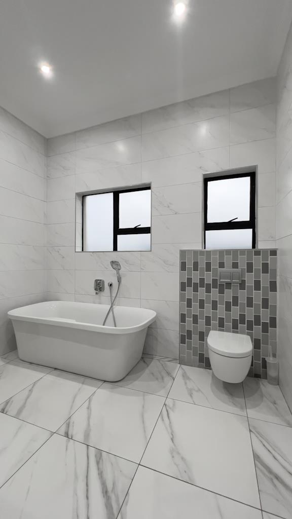 4 Bedroom Property for Sale in Midstream Ridge Gauteng