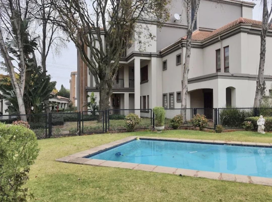 To Let 2 Bedroom Property for Rent in Morningside Gauteng