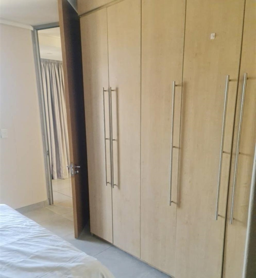 To Let 1 Bedroom Property for Rent in Sandown Gauteng