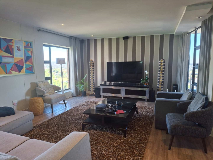 To Let 3 Bedroom Property for Rent in Benmore Gardens Gauteng