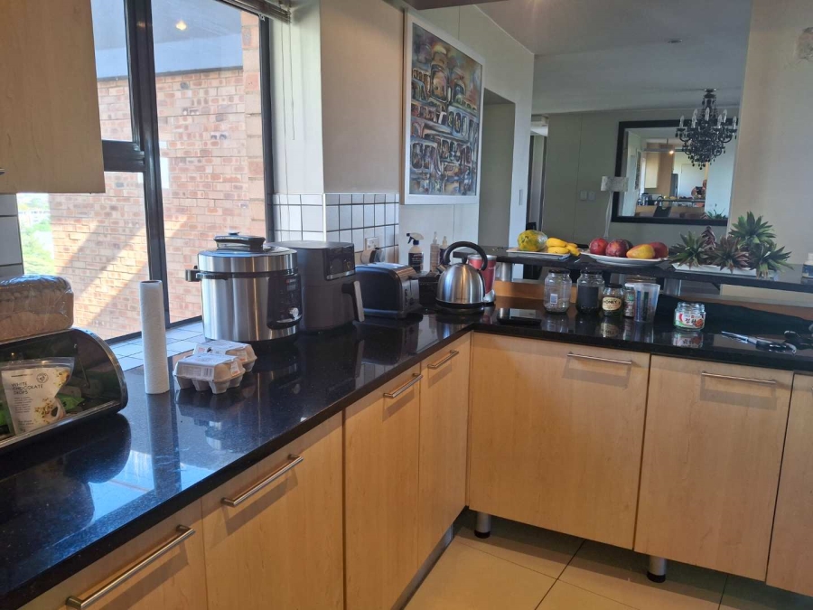 To Let 3 Bedroom Property for Rent in Benmore Gardens Gauteng