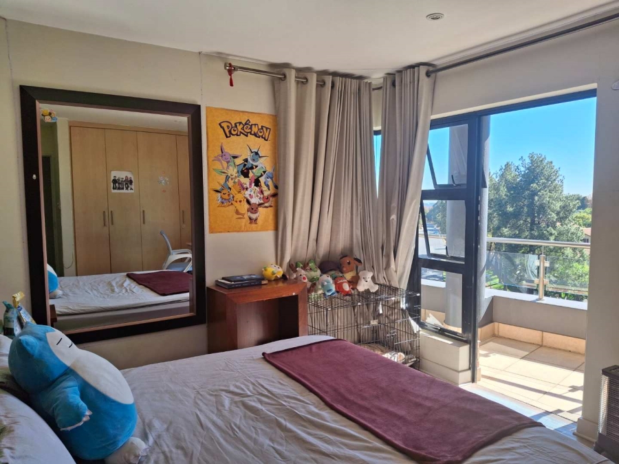 To Let 3 Bedroom Property for Rent in Benmore Gardens Gauteng