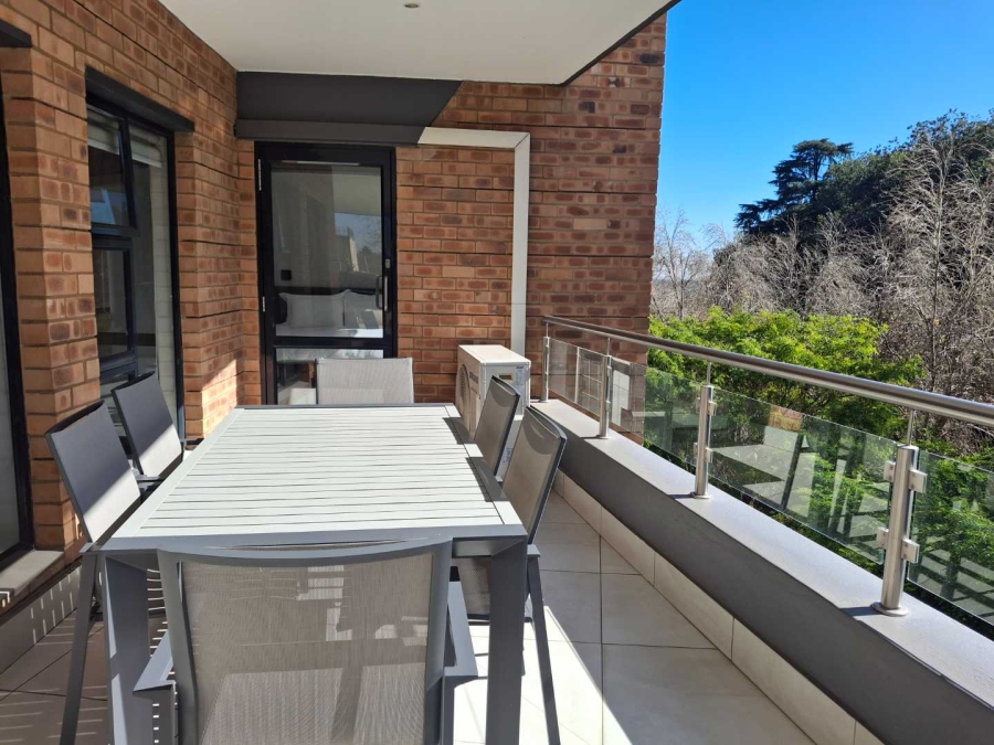 To Let 3 Bedroom Property for Rent in Benmore Gardens Gauteng