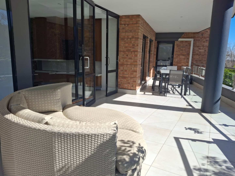 To Let 3 Bedroom Property for Rent in Benmore Gardens Gauteng