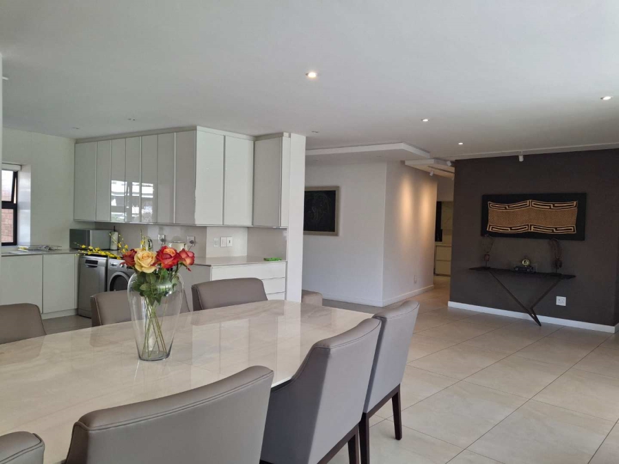 To Let 3 Bedroom Property for Rent in Benmore Gardens Gauteng