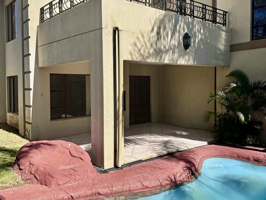 To Let 3 Bedroom Property for Rent in Sunninghill Gauteng