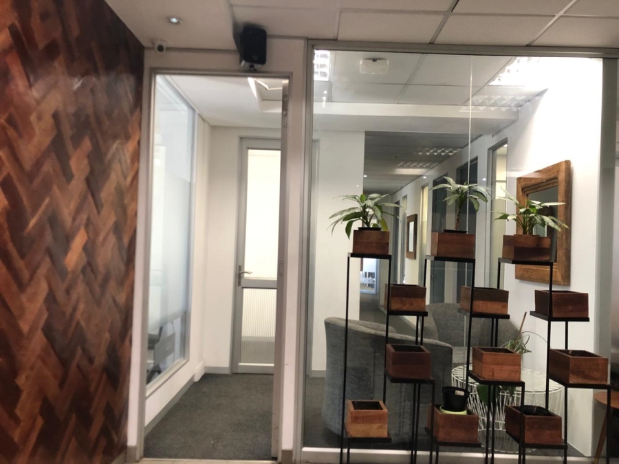 To Let commercial Property for Rent in Hyde Park Gauteng