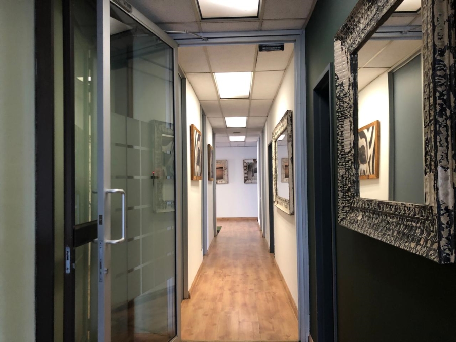 To Let commercial Property for Rent in Hyde Park Gauteng