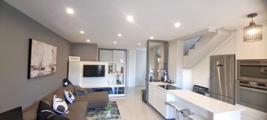1 Bedroom Property for Sale in Strathavon Gauteng