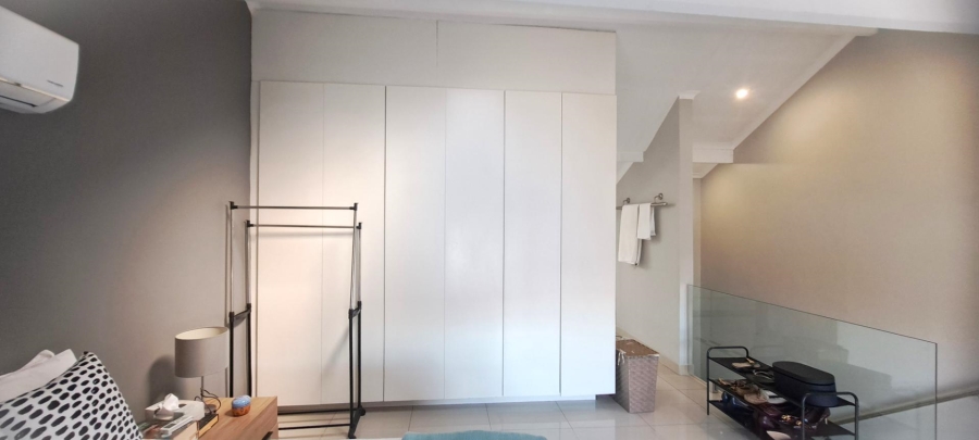 1 Bedroom Property for Sale in Strathavon Gauteng