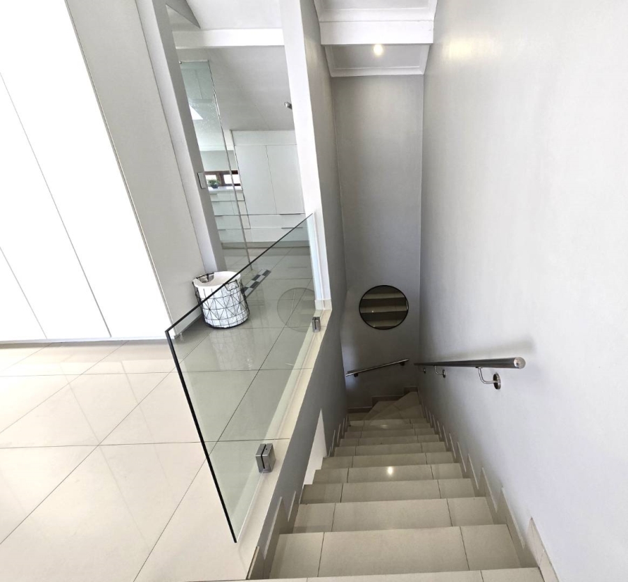1 Bedroom Property for Sale in Strathavon Gauteng