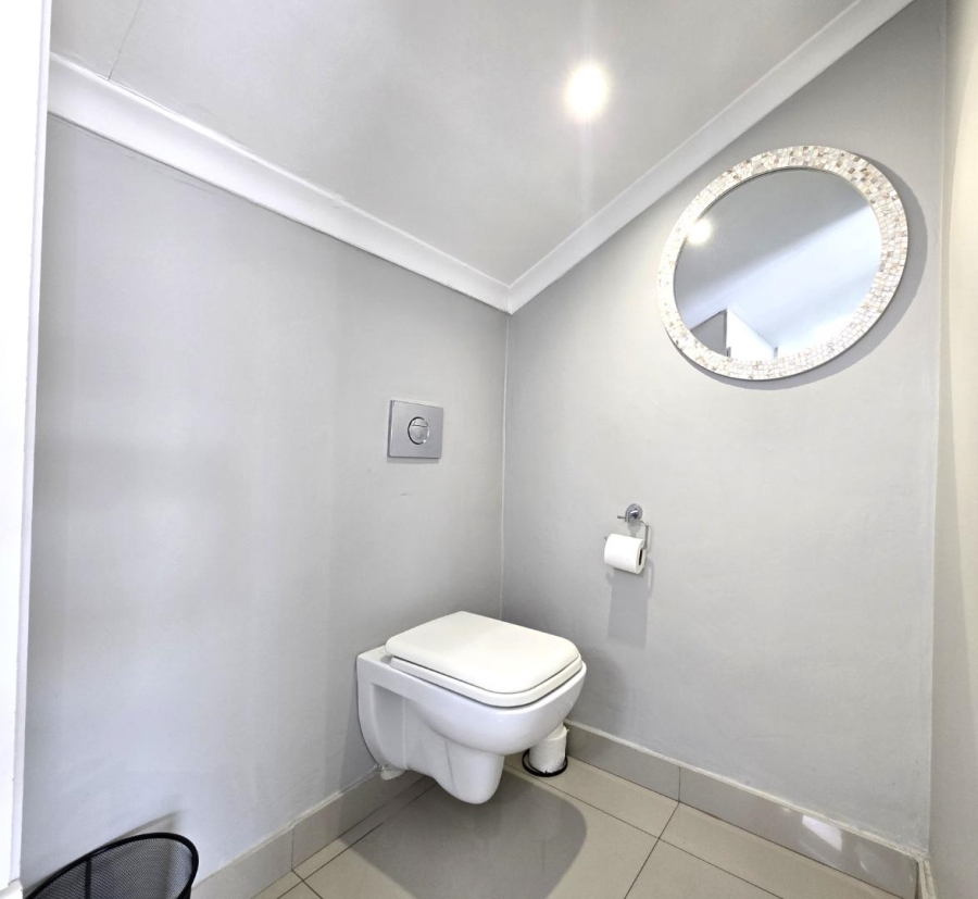 1 Bedroom Property for Sale in Strathavon Gauteng
