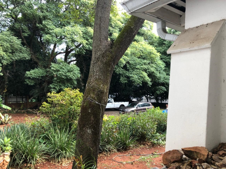 To Let commercial Property for Rent in Dunkeld Gauteng