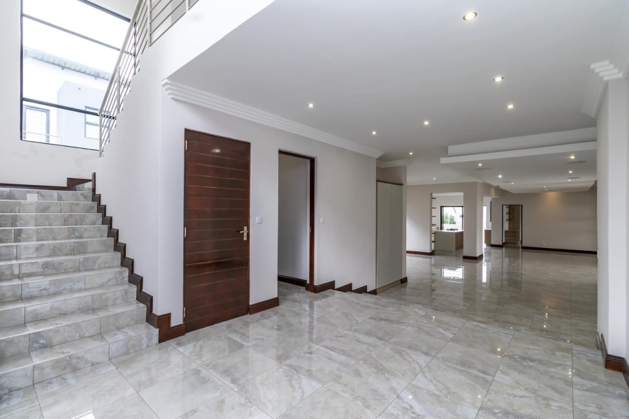 To Let 5 Bedroom Property for Rent in Waterfall Country Estate Gauteng