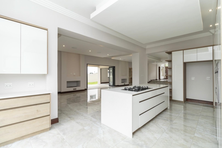 To Let 5 Bedroom Property for Rent in Waterfall Country Estate Gauteng