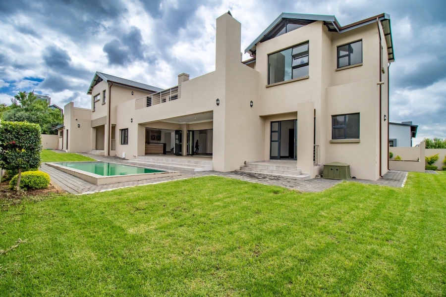 To Let 5 Bedroom Property for Rent in Waterfall Country Estate Gauteng