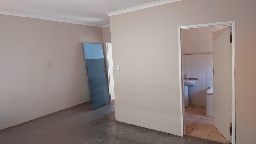 4 Bedroom Property for Sale in Ga-Rankuwa Gauteng