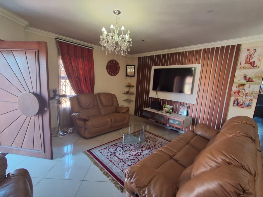 3 Bedroom Property for Sale in New Redruth Gauteng