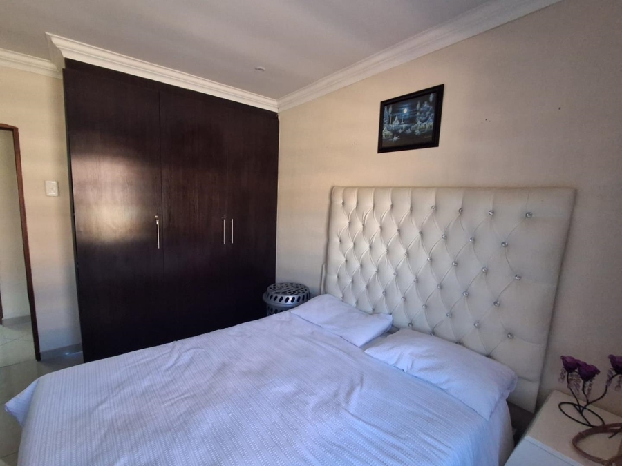 3 Bedroom Property for Sale in New Redruth Gauteng