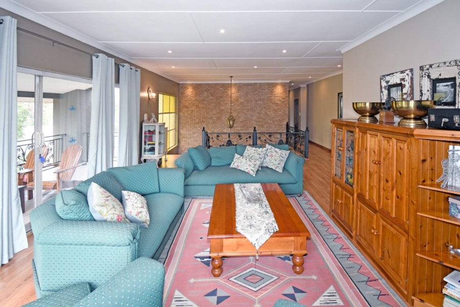 6 Bedroom Property for Sale in Libradene Gauteng