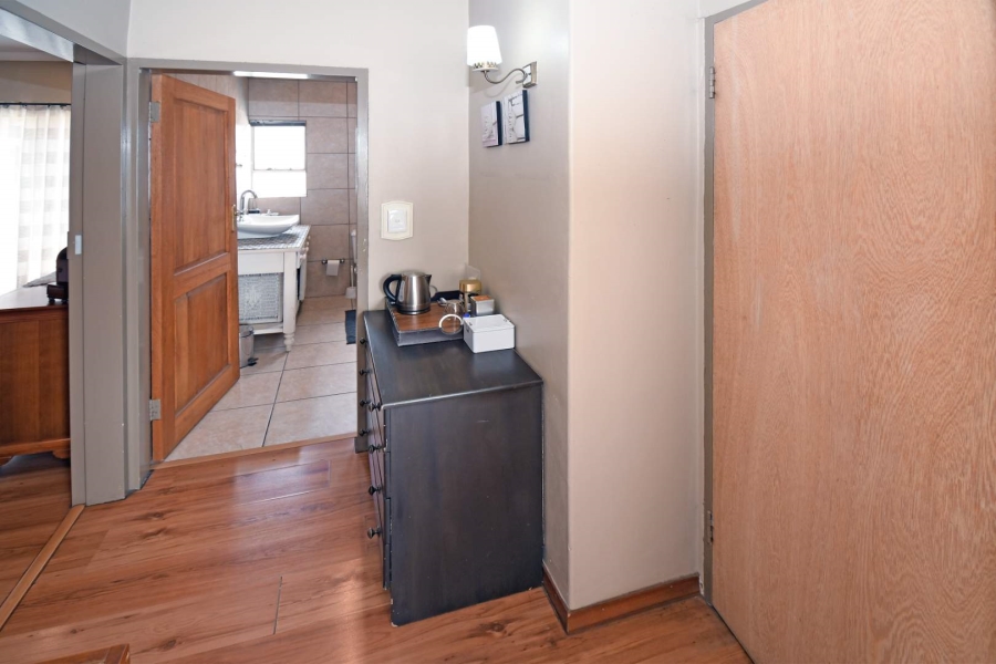 6 Bedroom Property for Sale in Libradene Gauteng